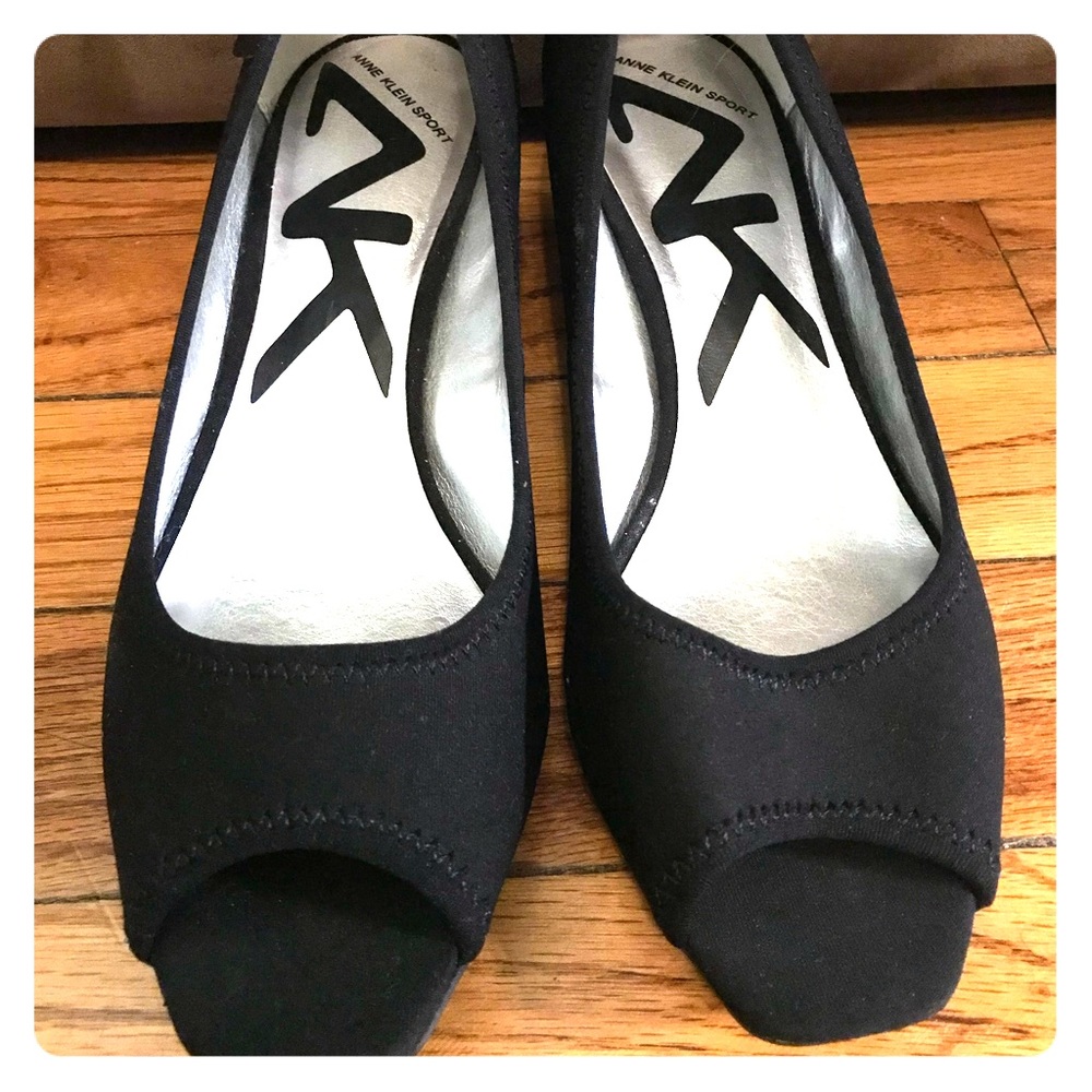 New-Anne Klein Sport Black peep toe wedge
